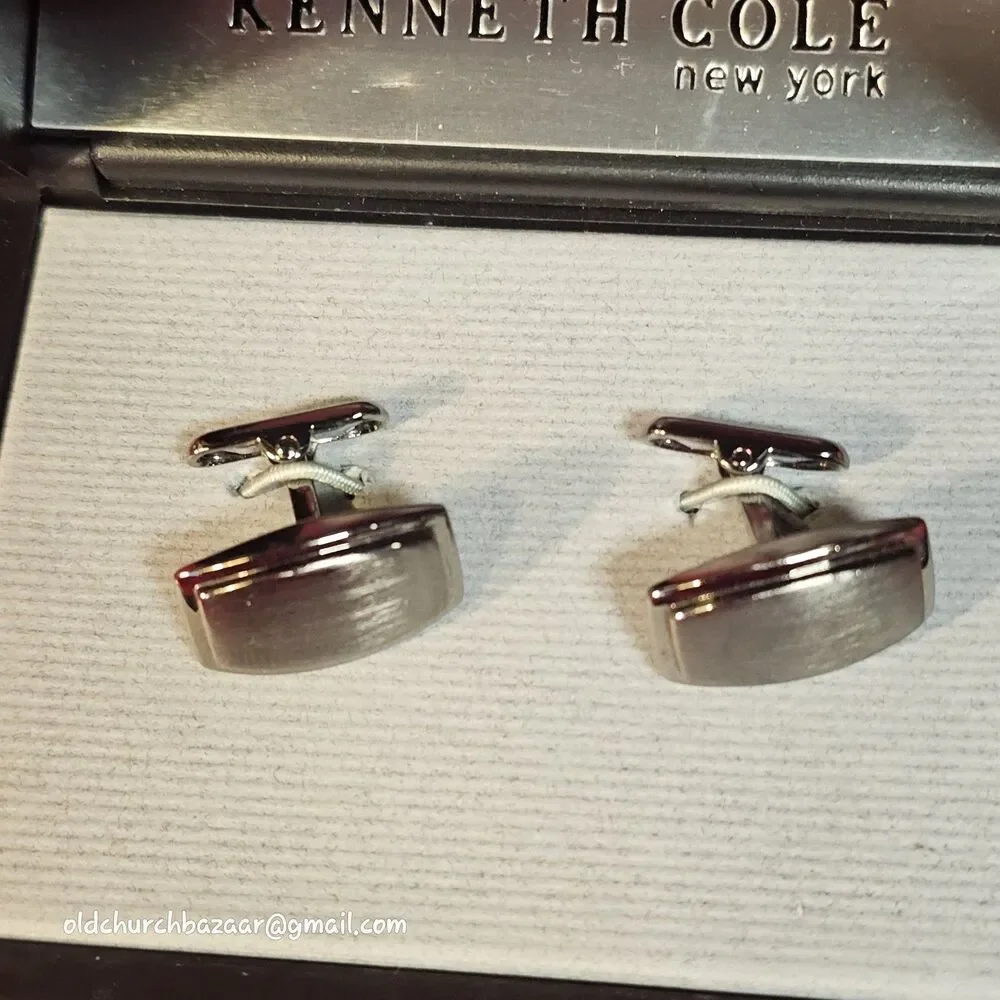 Kenneth Cole Reaction cufflinks